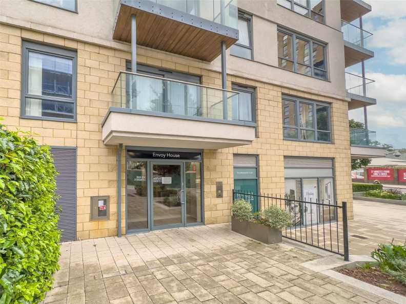 1 bedroom apartments/flats to sale in East Drive, Beaufort Park, Colindale-image 13