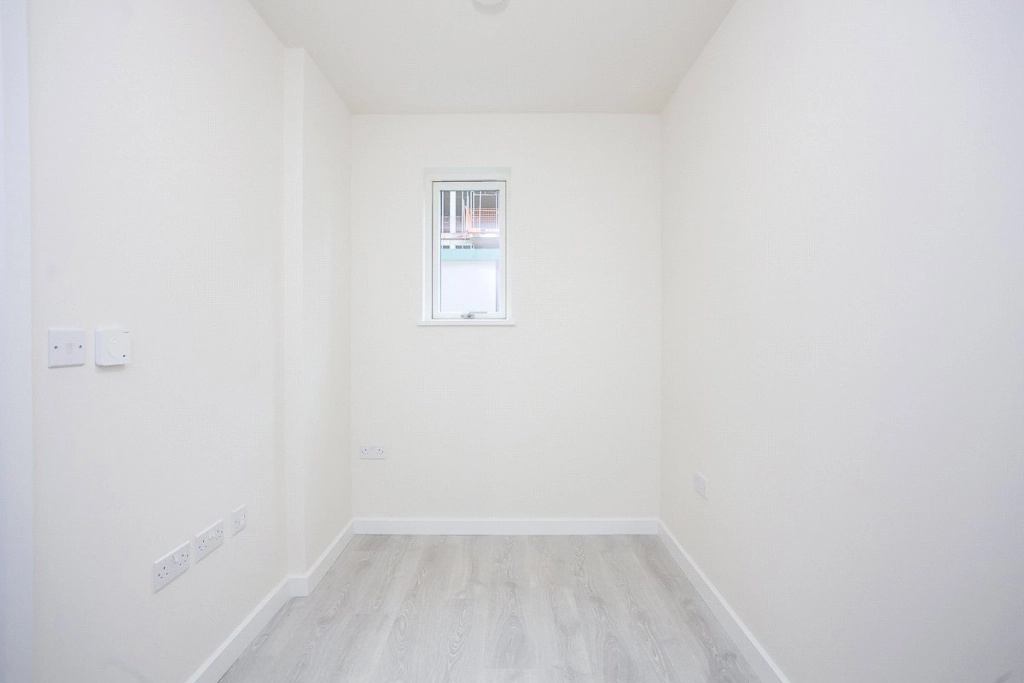3 bedrooms houses for sale in Lensview Close, Harrow - HA1 view 15