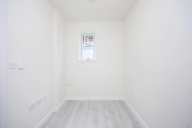 Lensview Close, Harrow - HA1 view 17