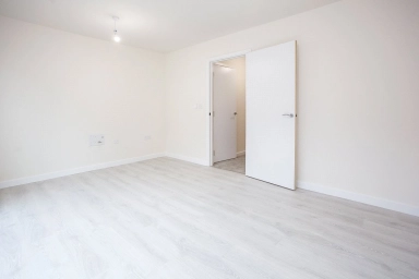 Lensview Close, Harrow - HA1 view 15