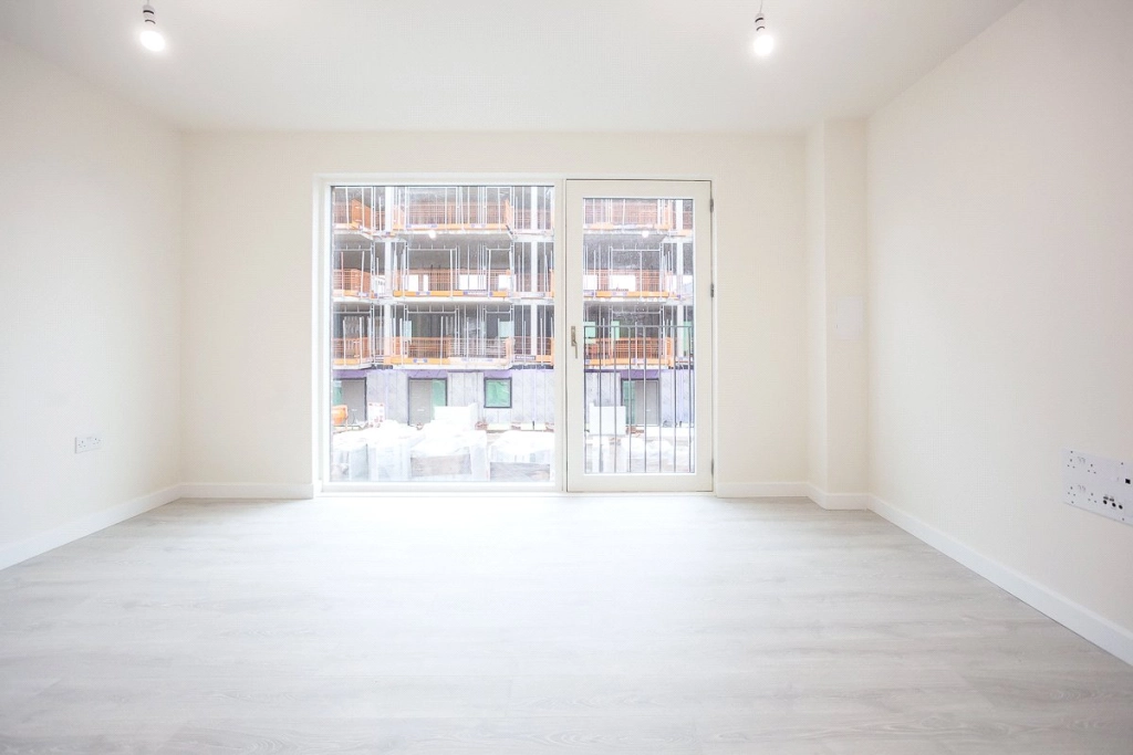 3 bedrooms houses for sale in Lensview Close, Harrow - HA1 view 11