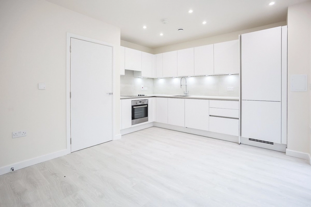 3 bedrooms houses for sale in Lensview Close, Harrow - HA1 view 8