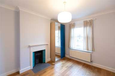 Summerlands Avenue, Acton - W3 view 10