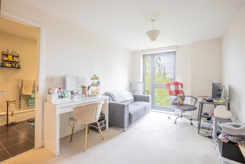 2 bedrooms apartments/flats to sale in Needleman Close, Pulse, Colindale-image 3