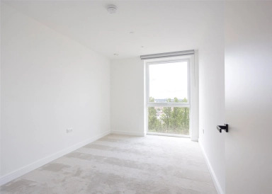 Beresford Avenue, Wembley HA0 image 4
