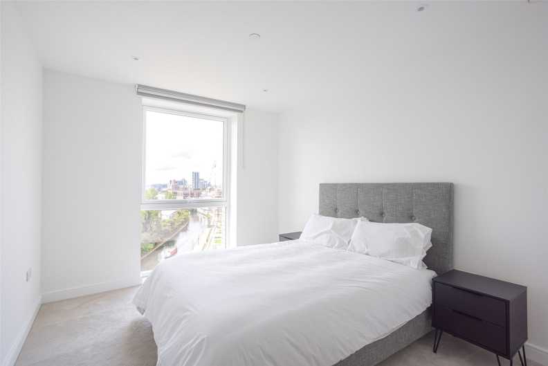 3 bedrooms apartments/flats to sale in Beresford Avenue, Wembley-image 6