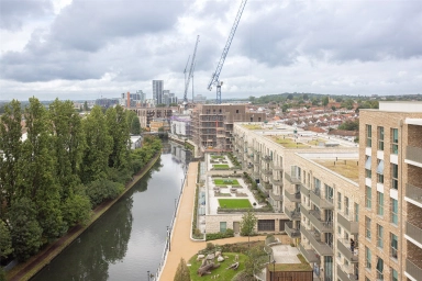 Beresford Avenue, Wembley HA0 image 20