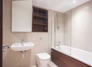 Bromyard Avenue, East Acton - W3 view 8