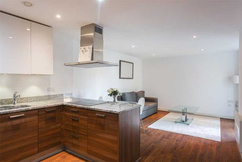 2 bedrooms apartments/flats to sale in Bromyard Avenue, East Acton-image 13