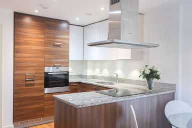 Bromyard Avenue, East Acton - W3 view 2