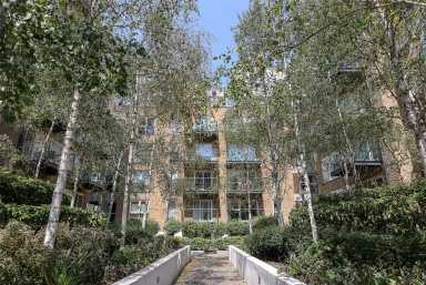 Bromyard Avenue, East Acton - W3 view 17