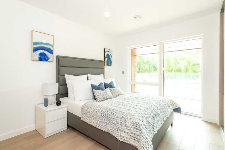 2 bedrooms apartments/flats to sale in Colindale Gardens, Colindale-image 8