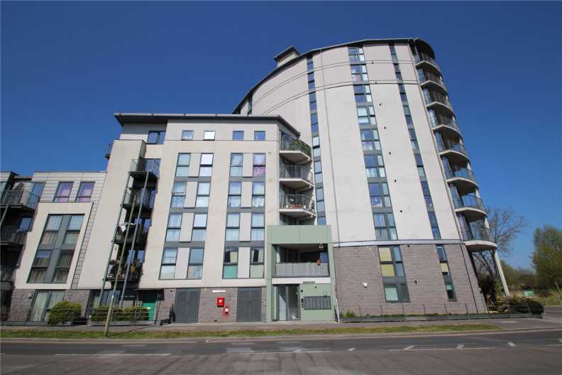 1 bedroom apartments/flats to sale in Lanacre Avenue, Colindale-image 1