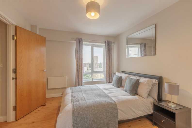 2 bedrooms apartments/flats to sale in Heritage Avenue, Beaufort Park, Colindale-image 2