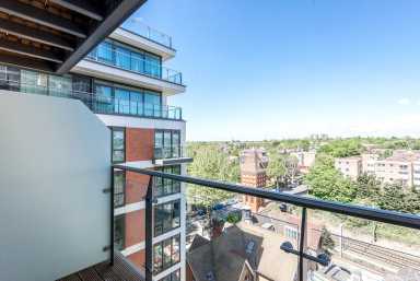 Longfield Avenue, Dickens Yard, Ealing - W5 view 8