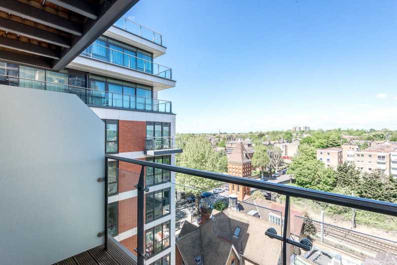 2 bedrooms apartments/flats to sale in Longfield Avenue, Dickens Yard, Ealing-image 15