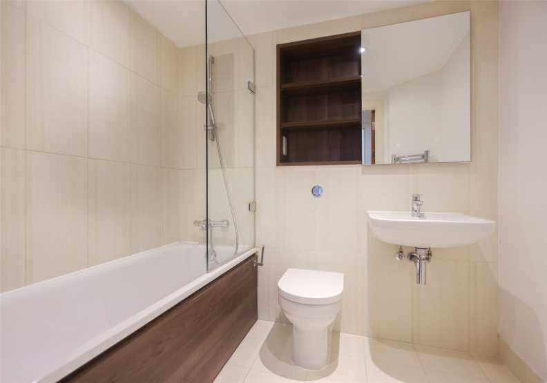 1 bedroom apartments/flats for sale in Bromyard Avenue, East Acton - W3 view 4