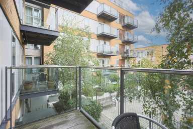 Bromyard Avenue, East Acton - W3 view 14