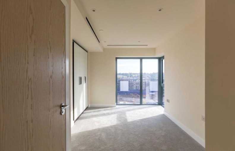 3 bedrooms apartments/flats to sale in Beaufort Square, Beaufort Park, Colindale-image 19