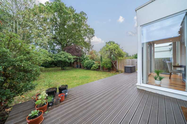 5 bedroom house for Sale in Corringway, Ealing, W5, London