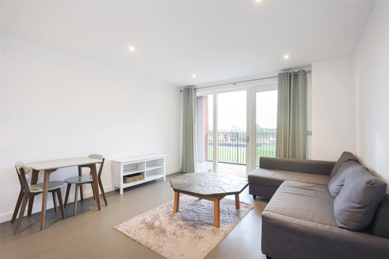 2 bedrooms apartments/flats to sale in Lismore Boulevard, Colindale Gardens-image 8