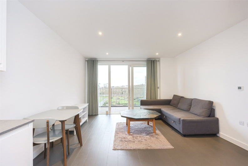 2 bedrooms apartments/flats for sale in Lismore Boulevard, Colindale Gardens - NW9 view 13