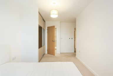 Lismore Boulevard, Colindale Gardens - NW9 view 22