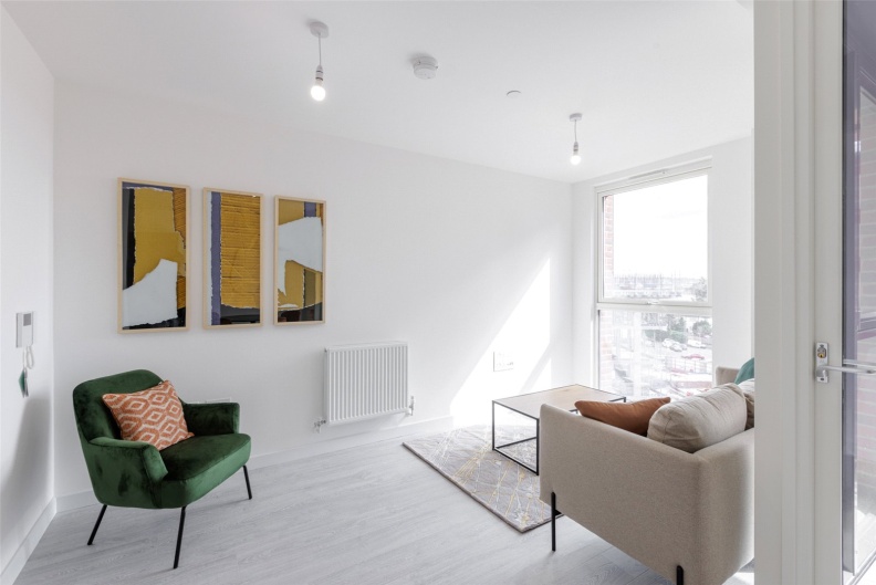 1 bedroom apartments/flats to sale in Shearwater Drive, West Hendon-image 7