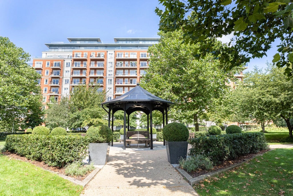 2 bedrooms apartments/flats for sale in Aerodrome Road, Beaufort Park, Colindale - NW9 view 11
