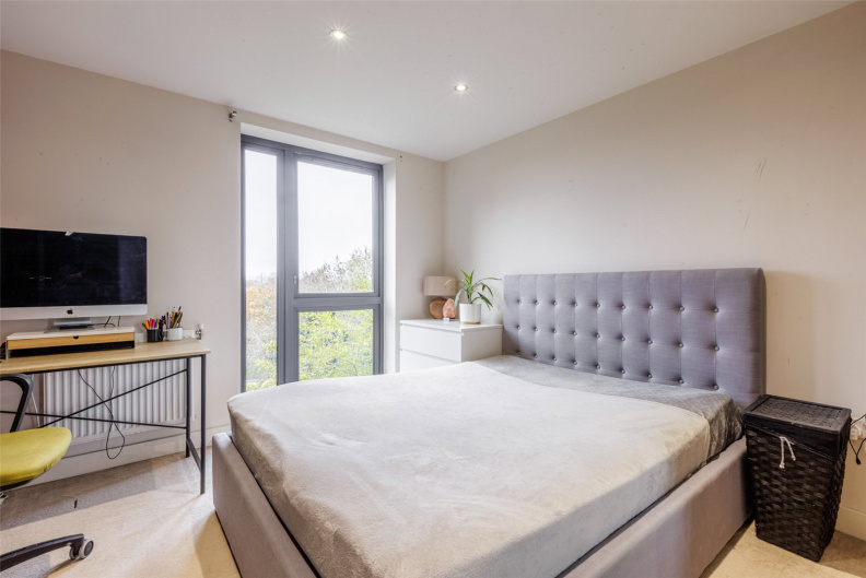 1 bedroom apartments/flats for sale in Nobel Close, Pulse, Colindale - NW9 view 3