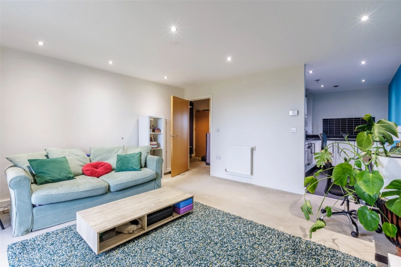 1 bedroom apartments/flats to sale in Nobel Close, Pulse, Colindale-image 1