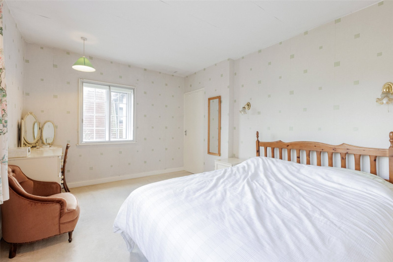 3 bedrooms houses to sale in Argyle Road, West Ealing-image 17