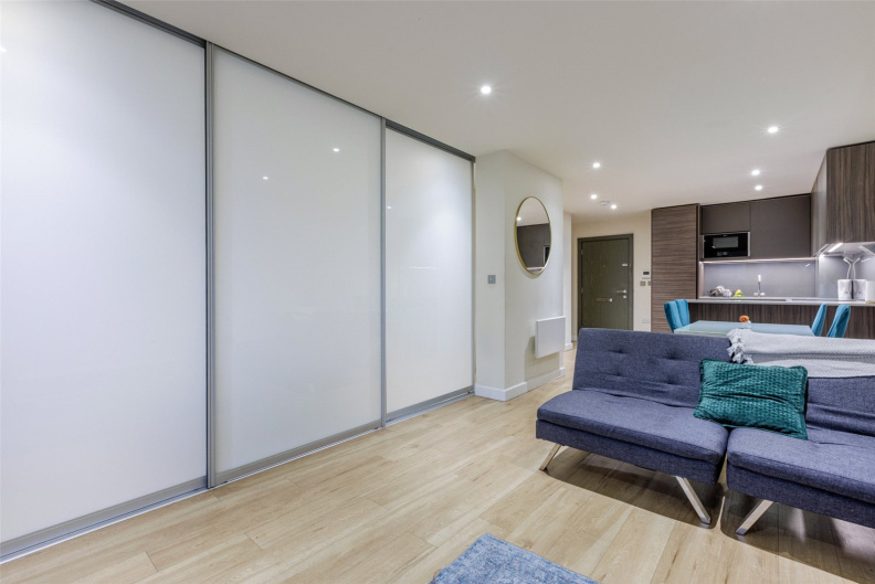 Studio apartments/flats for sale in Beaufort Square, Beaufort Park, Colindale - NW9 view 8