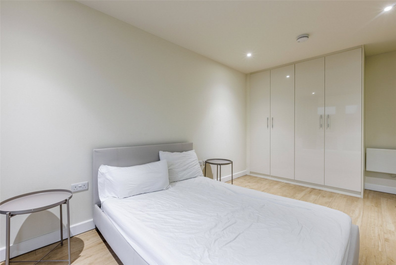 Studio apartments/flats for sale in Beaufort Square, Beaufort Park, Colindale - NW9 view 12