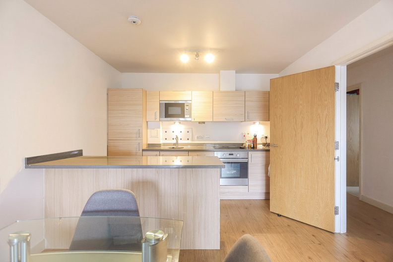 2 bedrooms apartments/flats for sale in Heritage Avenue, Beaufort Park, Colindale - NW9 view 8