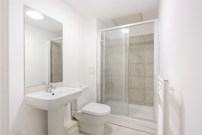 2 bedrooms apartments/flats for sale in Heritage Avenue, Beaufort Park, Colindale - NW9 view 19
