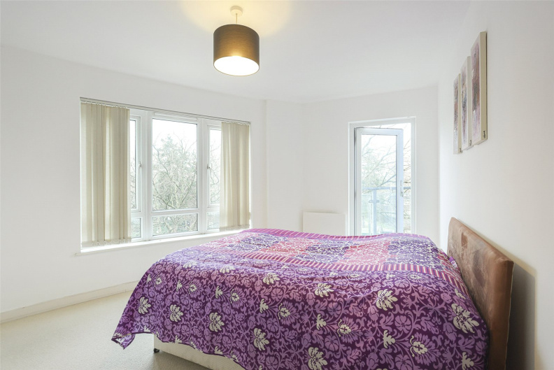 2 bedrooms apartments/flats for sale in Heritage Avenue, Beaufort Park, Colindale - NW9 view 7