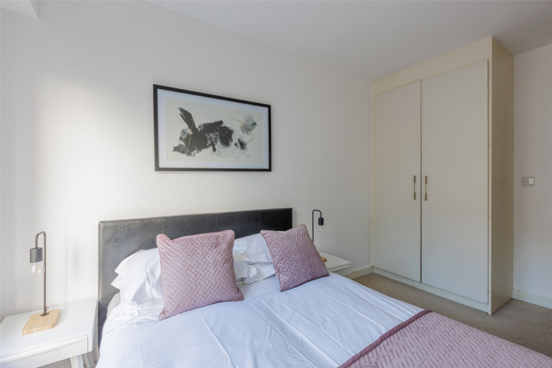 2 bedrooms apartments/flats for sale in Heritage Avenue, Beaufort Park, Colindale - NW9 view 8