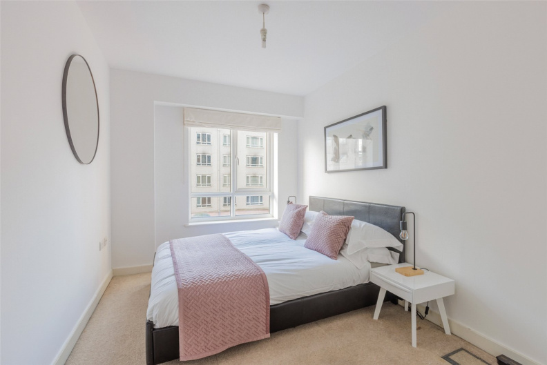 2 bedrooms apartments/flats for sale in Heritage Avenue, Beaufort Park, Colindale - NW9 view 3