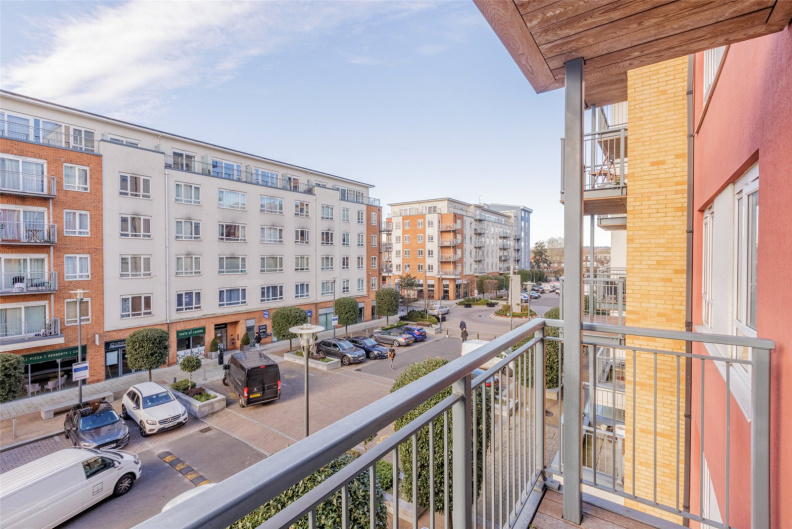 2 bedrooms apartments/flats to sale in Heritage Avenue, Beaufort Park, Colindale-image 7
