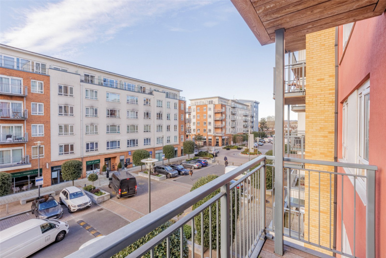 2 bedrooms apartments/flats for sale in Heritage Avenue, Beaufort Park, Colindale - NW9 view 7