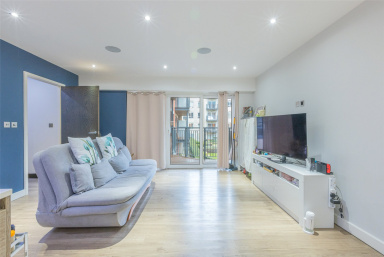 East Drive, Beaufort Park, Colindale - NW9 view 11