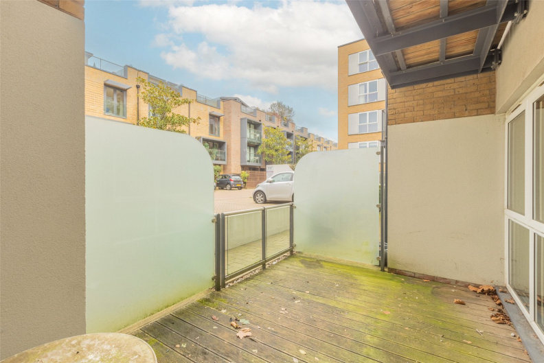 2 bedroom flat for Sale in Bromyard Avenue, Acton, W3, London