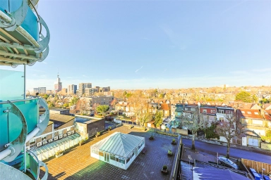 Uxbridge Road, Ealing - W5 view 17