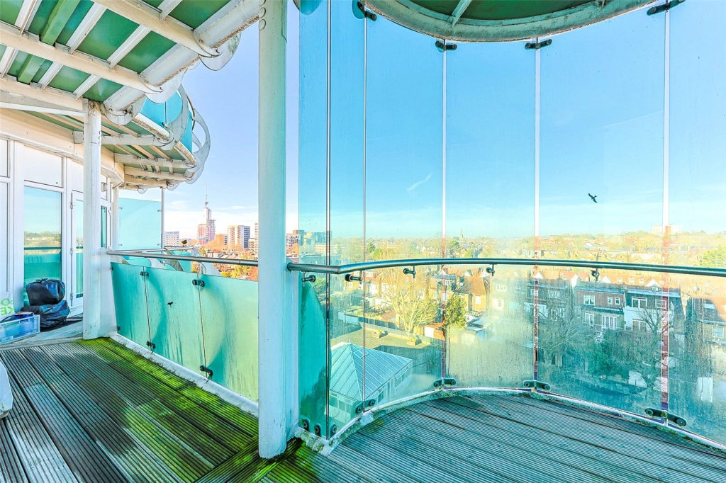 2 bedrooms apartments/flats for sale in Uxbridge Road, Ealing - W5 view 15