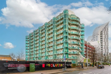 Uxbridge Road, Ealing - W5 view 1