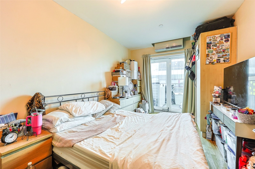 2 bedrooms apartments/flats for sale in Uxbridge Road, Ealing - W5 view 5
