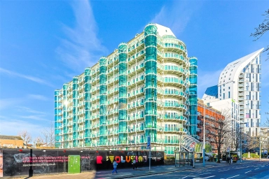 Uxbridge Road, Ealing - W5 view 1