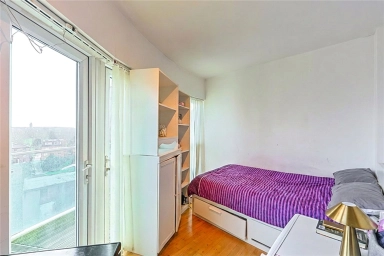 Uxbridge Road, Ealing - W5 view 7