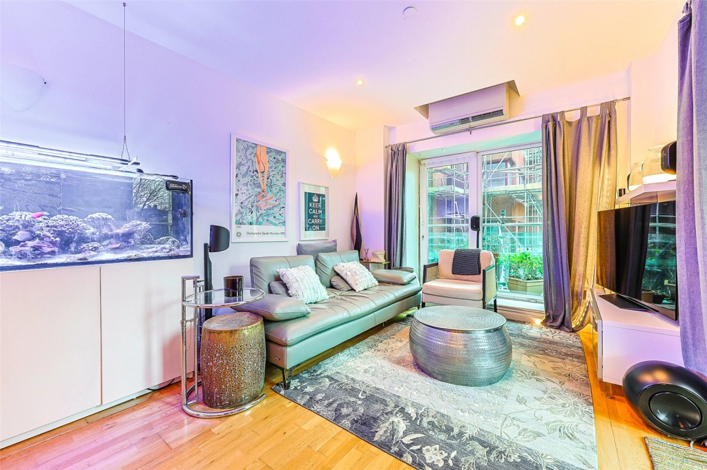 2 bedrooms apartments/flats for sale in Uxbridge Road, Ealing - W5 view 13